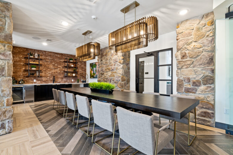 Gallery Image (8 of 76)