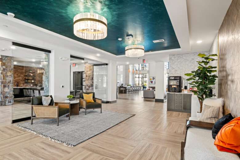 Gallery Image (3 of 76)