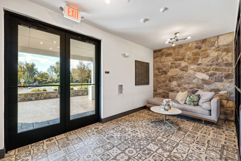 Gallery Image (15 of 76)