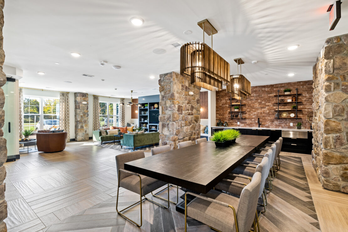 Gallery Image (5 of 6)