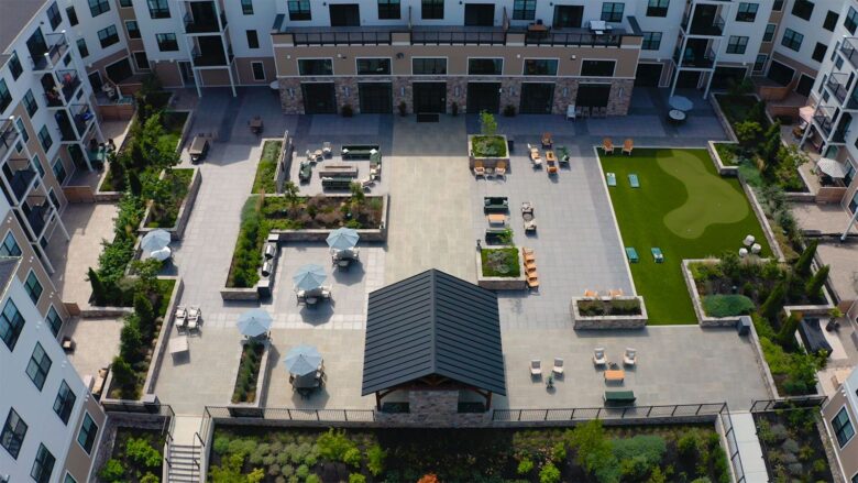 Gallery Image (43 of 76)